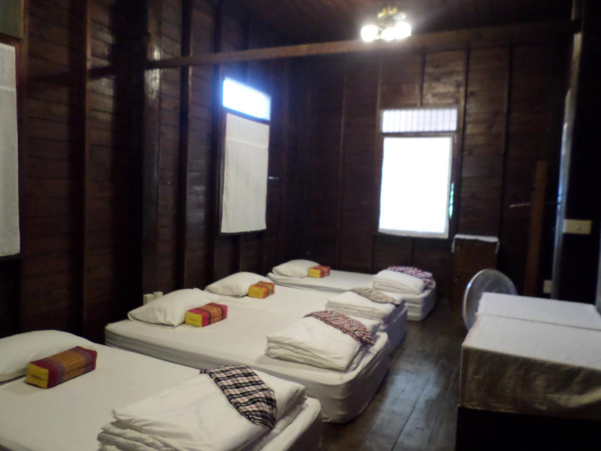 Baanwealaa Guesthouse (Adults Only) 清邁 外观 照片