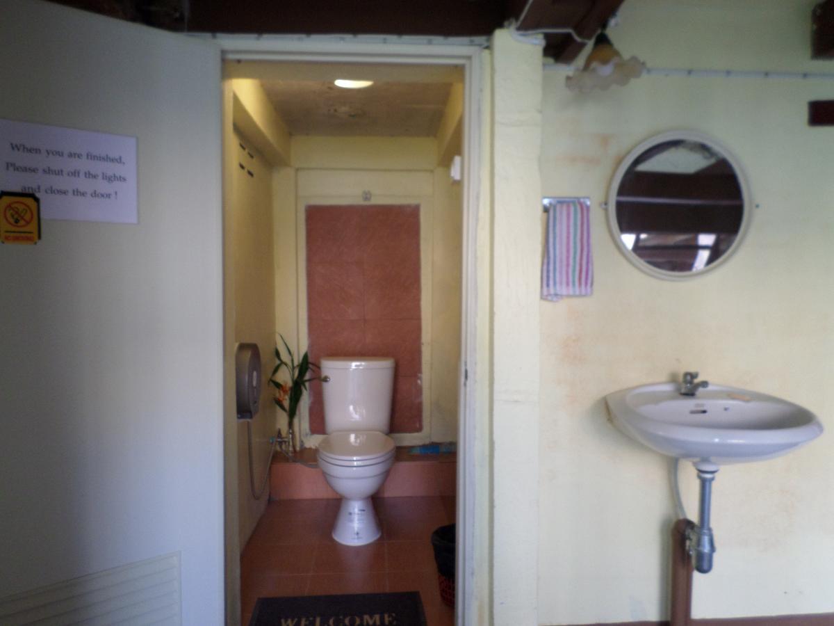 Baanwealaa Guesthouse (Adults Only) 清邁 外观 照片